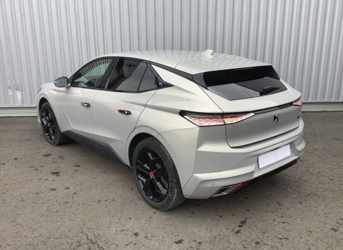 DS DS 4 Nouvelle PureTech 130 EAT8 Performance Line