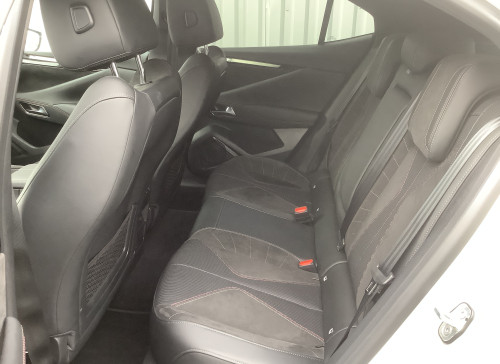 DS DS 4 Nouvelle PureTech 130 EAT8 Performance Line