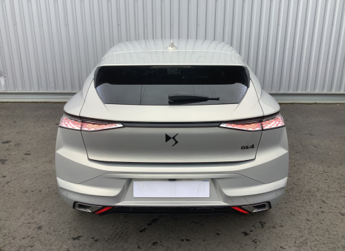 DS DS 4 Nouvelle PureTech 130 EAT8 Performance Line