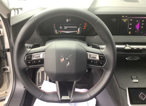 DS DS 4 Nouvelle PureTech 130 EAT8 Performance Line