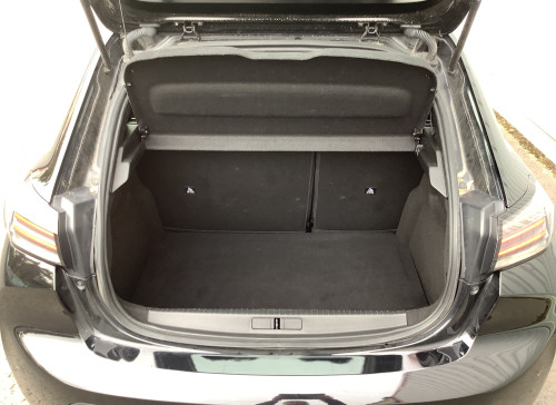 Peugeot 208 Nouvelle PureTech 100 S&S BVM6 Active