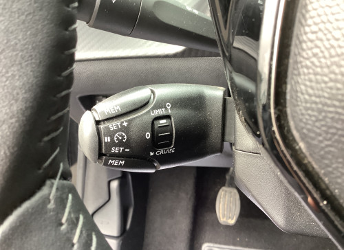 Peugeot 208 Nouvelle PureTech 100 S&S BVM6 Active