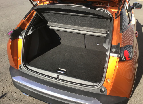 Peugeot 2008 PureTech 130 S&S BVM6 GT Line - 5P