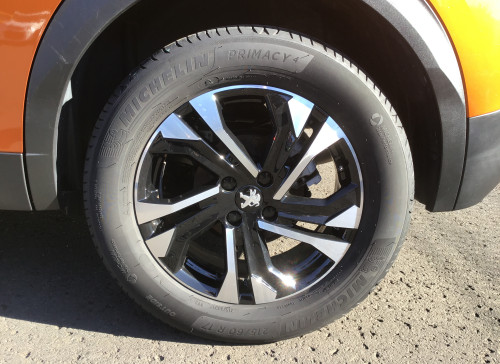 Peugeot 2008 PureTech 130 S&S BVM6 GT Line - 5P