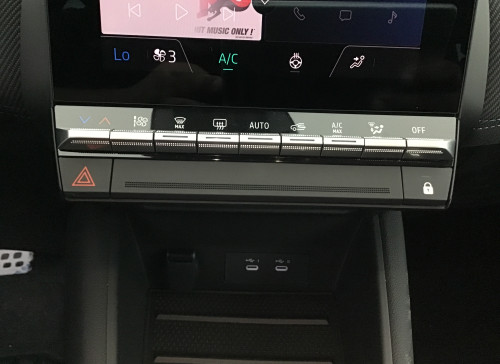 Renault CAPTUR Nouveau E-Tech full hybrid 145 ch esprit Alpine