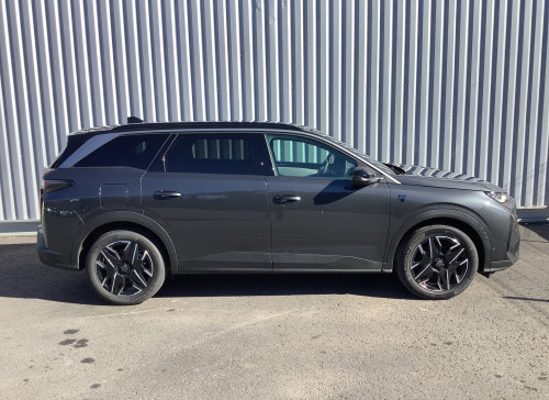 Peugeot 5008 Nouveau Hybrid 145 ch e-DCS6 GT