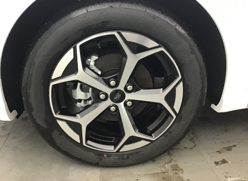 Ford PUMA Nouveau 1.0 EcoBoost 125 ch mHEV S&S BVM6 ST-Line