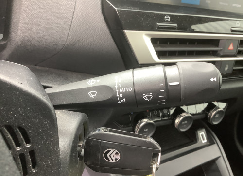 Citroën C4 Hybride 136 e-DCS6 Plus