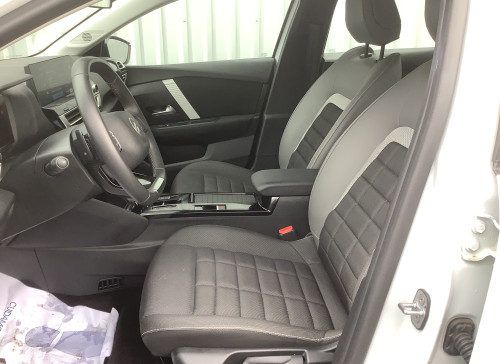 Citroën C4 Hybride 136 e-DCS6 Plus