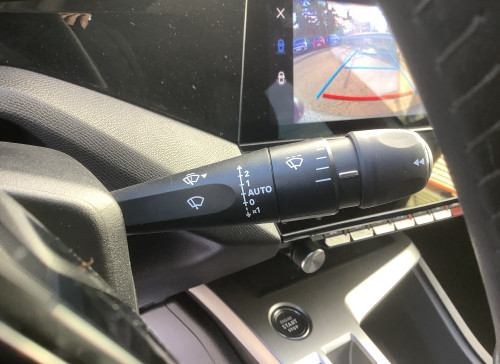 Peugeot 408 Nouvelle Hybrid 136 e-DCS6 Allure