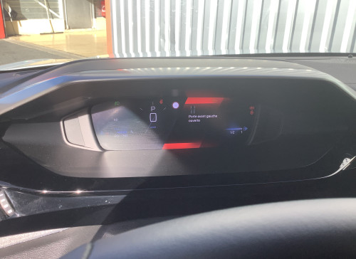 Peugeot 408 Nouvelle Hybrid 136 e-DCS6 Allure