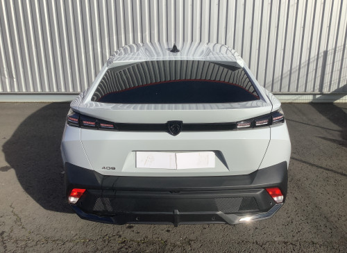 Peugeot 408 Nouvelle Hybrid 136 e-DCS6 Allure