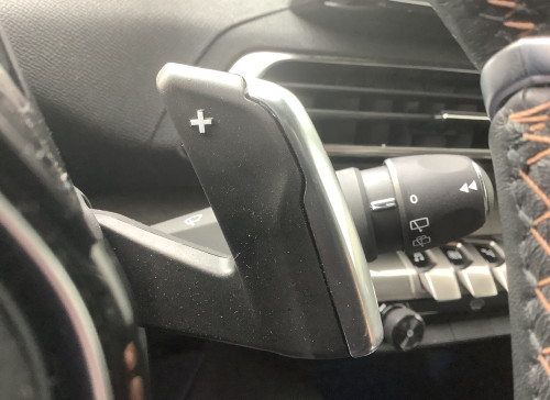 Peugeot 3008 Hybrid 136 e-DCS6 GT