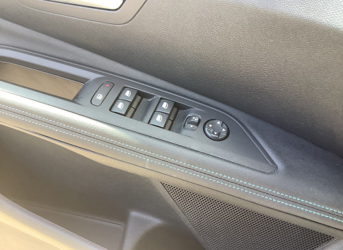 Peugeot 3008 Hybrid 180 e-EAT8 Allure Pack