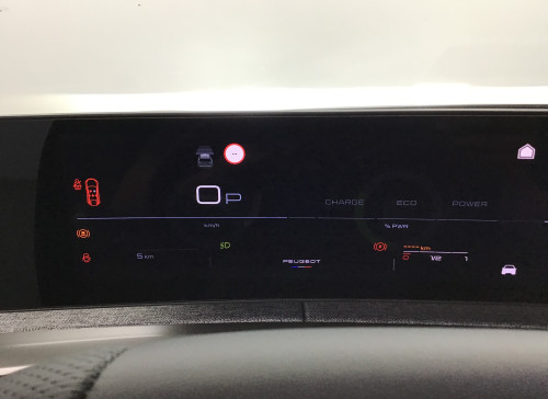 Peugeot 3008 Nouveau Hybrid 136 e-DCS6 GT