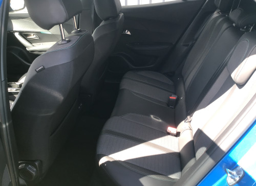 Peugeot 2008 PureTech 130 S&S EAT8 Allure