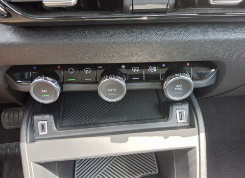 Citroën C4 Hybride 136 e-DCS6 Plus