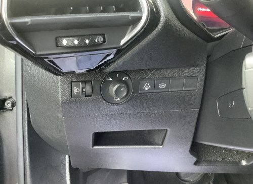 DS DS 7 Nouveau BlueHDi 130 EAT8 Performance Line