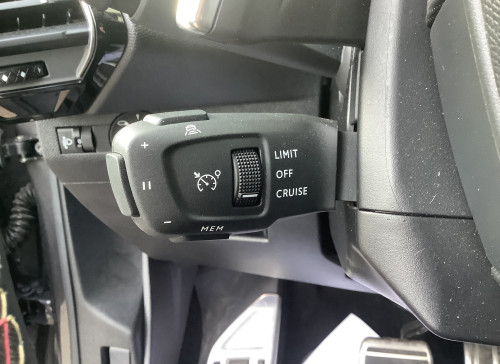 DS DS 7 Nouveau BlueHDi 130 EAT8 Performance Line