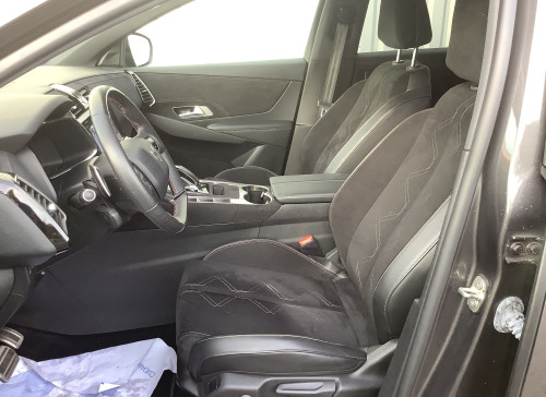 DS DS 7 Nouveau BlueHDi 130 EAT8 Performance Line