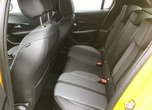 Peugeot 208 PureTech 100 S&S EAT8 Allure Pack