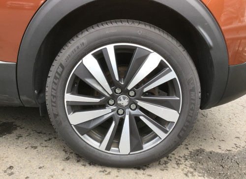 Peugeot 3008 BlueHDi 130ch S&S EAT8 Allure