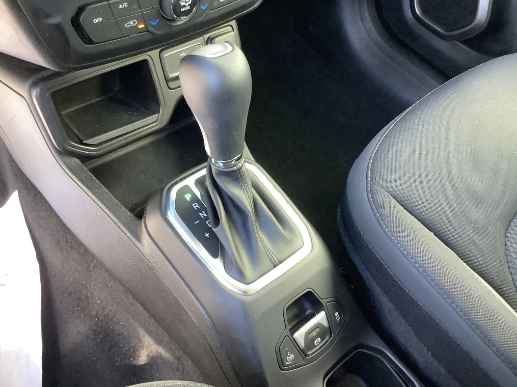 Jeep RENEGADE 1.5 Turbo T4 130 ch BVR7 e-Hybrid Limited