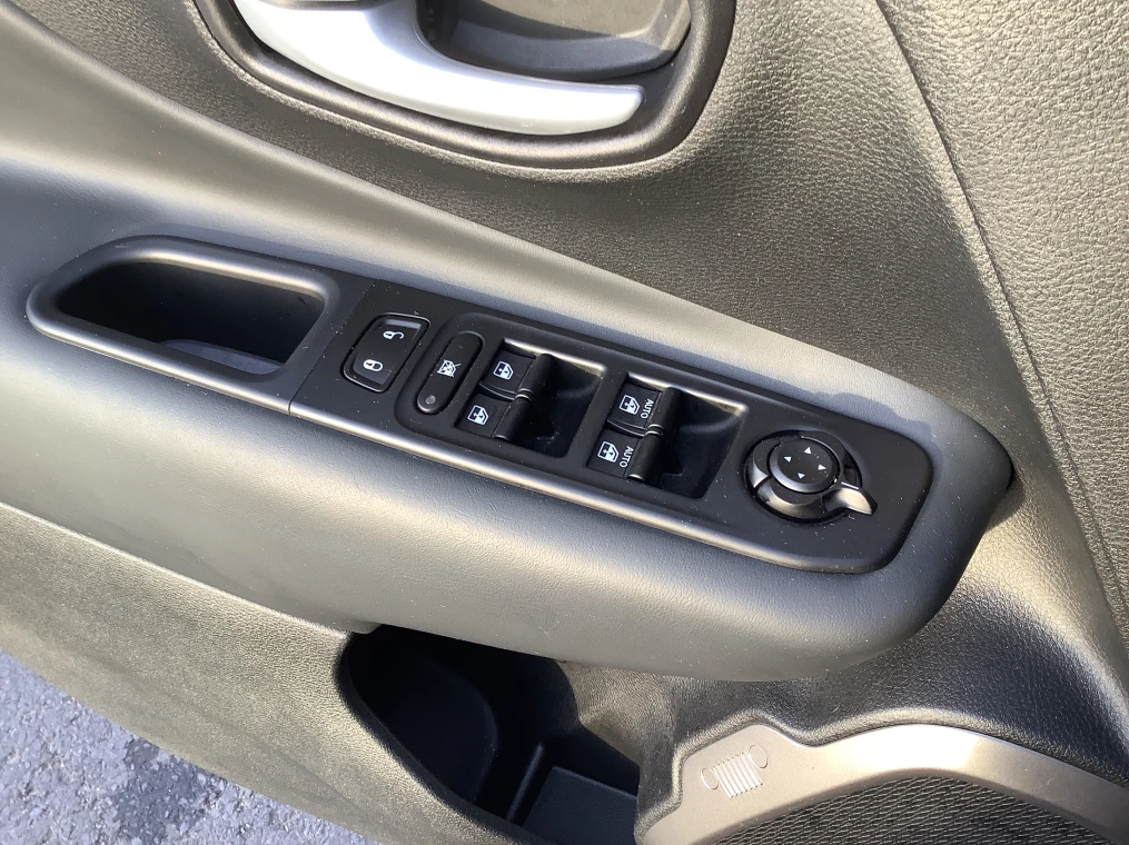 Jeep RENEGADE 1.5 Turbo T4 130 ch BVR7 e-Hybrid Limited