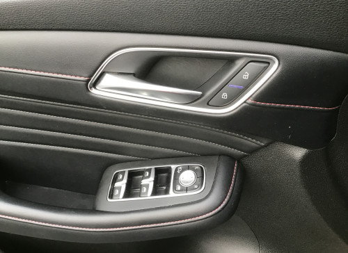 MG Motor EHS 1.5T GDI PHEV Luxury