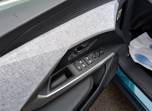 Peugeot 3008 Nouveau Hybrid 145 e-DCS6 Allure