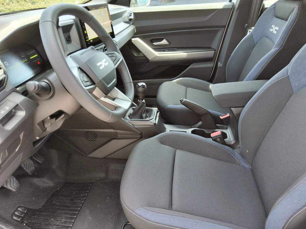 Dacia DUSTER Mild Hybrid 140 Expression