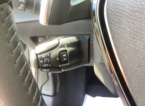 Peugeot 208 Nouvelle Hybrid 110 ch e-DCS6 Style