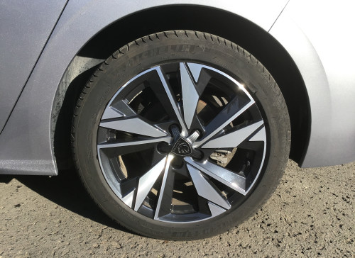 Peugeot 308 Nouvelle PureTech 130ch S&S EAT8 Allure