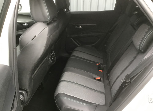 Peugeot 3008 Hybrid 136 e-DCS6 Allure Pack