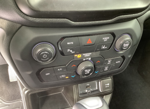 Jeep RENEGADE Nouveau 1.5 Turbo T4 130 ch BVR7 e-Hybrid Limited