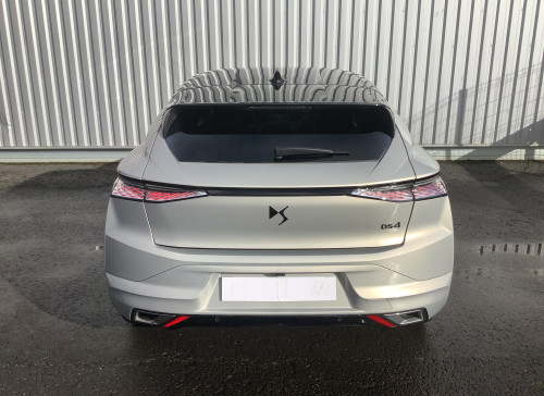 DS DS 4 Nouvelle PureTech 130 EAT8 Performance Line