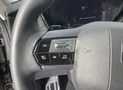 DS DS 4 Nouvelle PureTech 130 EAT8 Performance Line