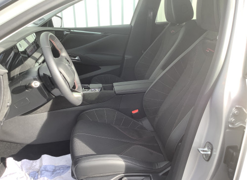 DS DS 4 Nouvelle PureTech 130 EAT8 Performance Line