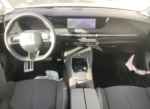 DS DS 4 Nouvelle PureTech 130 EAT8 Performance Line