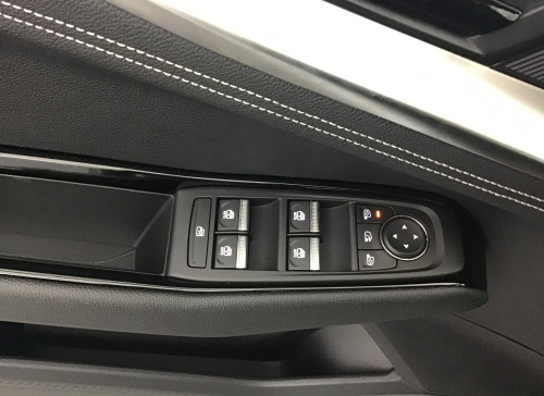 Renault AUSTRAL Nouveau full hybrid E-Tech 200 ch Techno