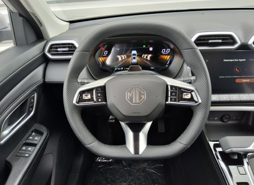 MG ZS Nouveau 1.5 L Hybrid+ 197 ch Luxury