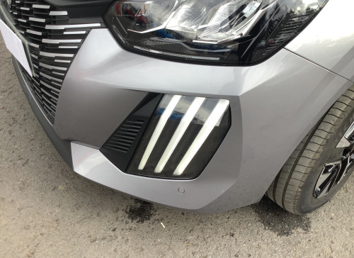 Peugeot 208 Nouvelle 100 S&S BVM6 Allure