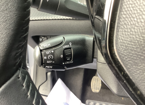 Peugeot 208 Nouvelle 100 S&S BVM6 Allure