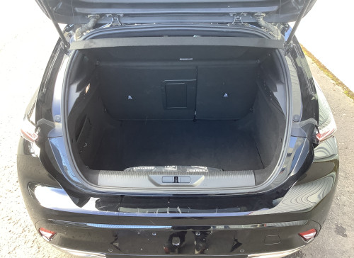 Peugeot 308 Hybrid 136 e-DCS6 GT