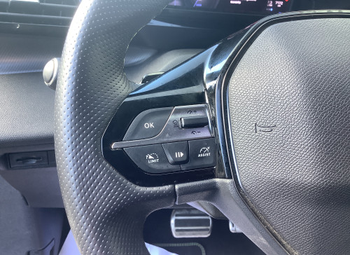 Peugeot 308 Hybrid 136 e-DCS6 GT