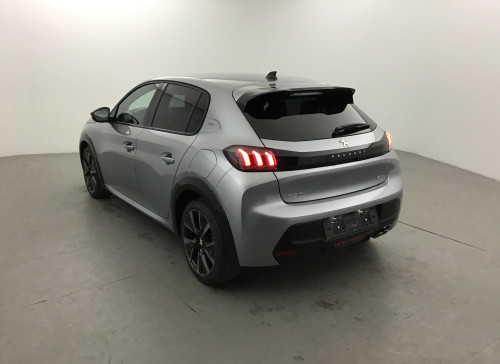 Peugeot 208 Nouvelle PureTech 130 S&S EAT8 GT