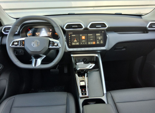 MG ZS Nouveau 1.5 L Hybrid+ 197 ch Luxury