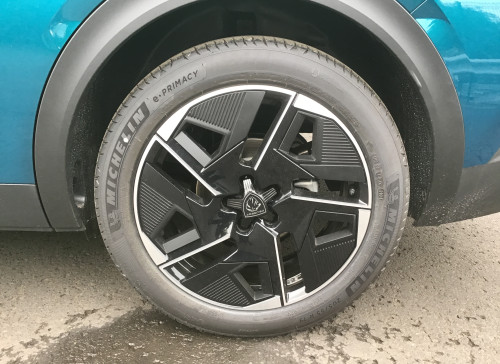 Peugeot 408 Nouvelle PureTech 130 ch S&S EAT8 GT