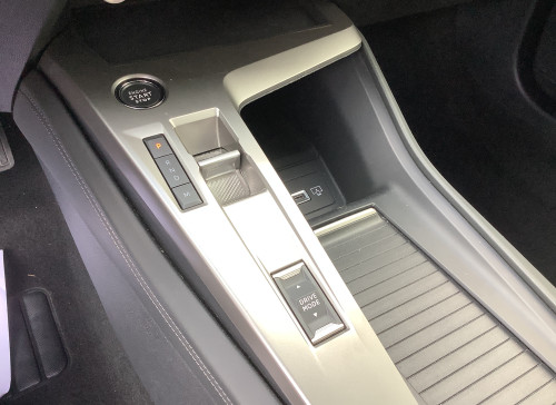 Peugeot 308 SW Hybrid 136 e-DCS6 Allure