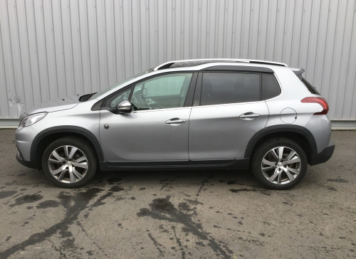 Peugeot 2008 PureTech 130ch S&S BVM6 Crossway